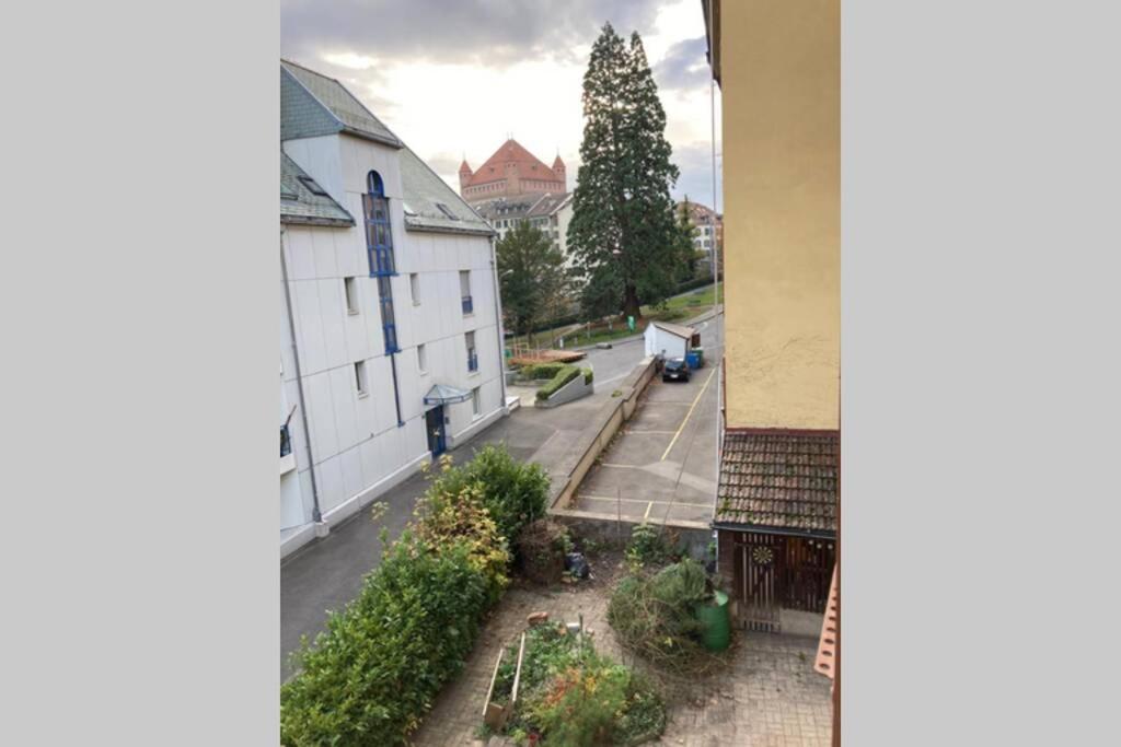 لوزان Parking & Appartement 2 Pieces Sans Traffic المظهر الخارجي الصورة